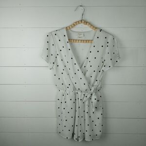 Everly womens size S white black polka dot flowy romper white crinkled, wrap
